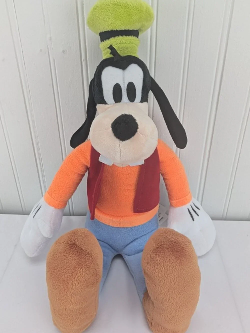 Disney Goofy Plush 18